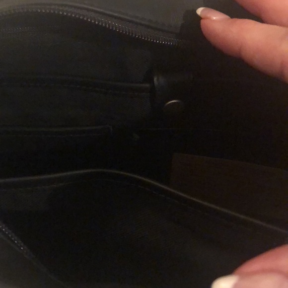 Brand New dark Navy leather handbag - Picture 4 of 6